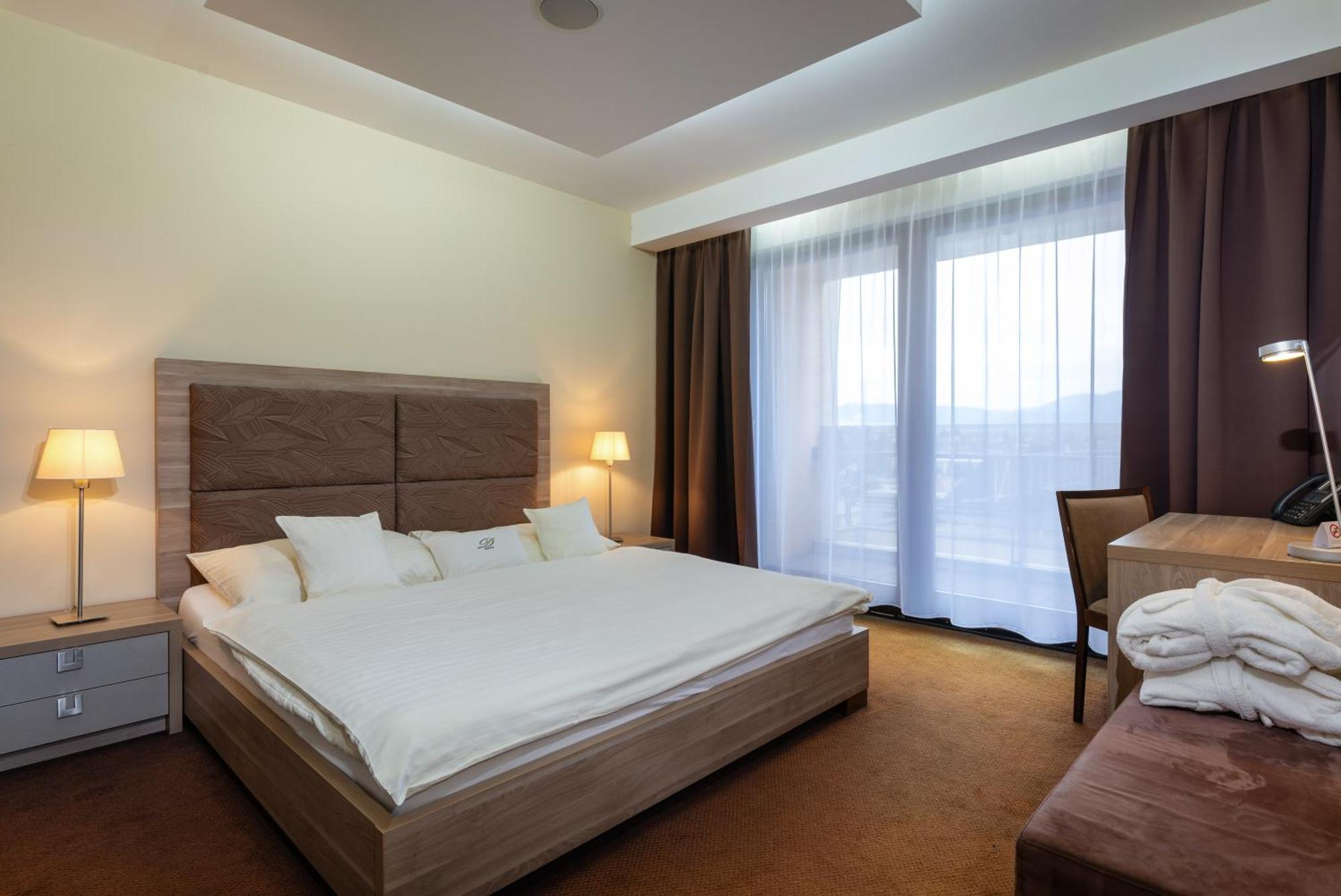 Wellness Hotel Diplomat Rajecké Teplice Extérieur photo