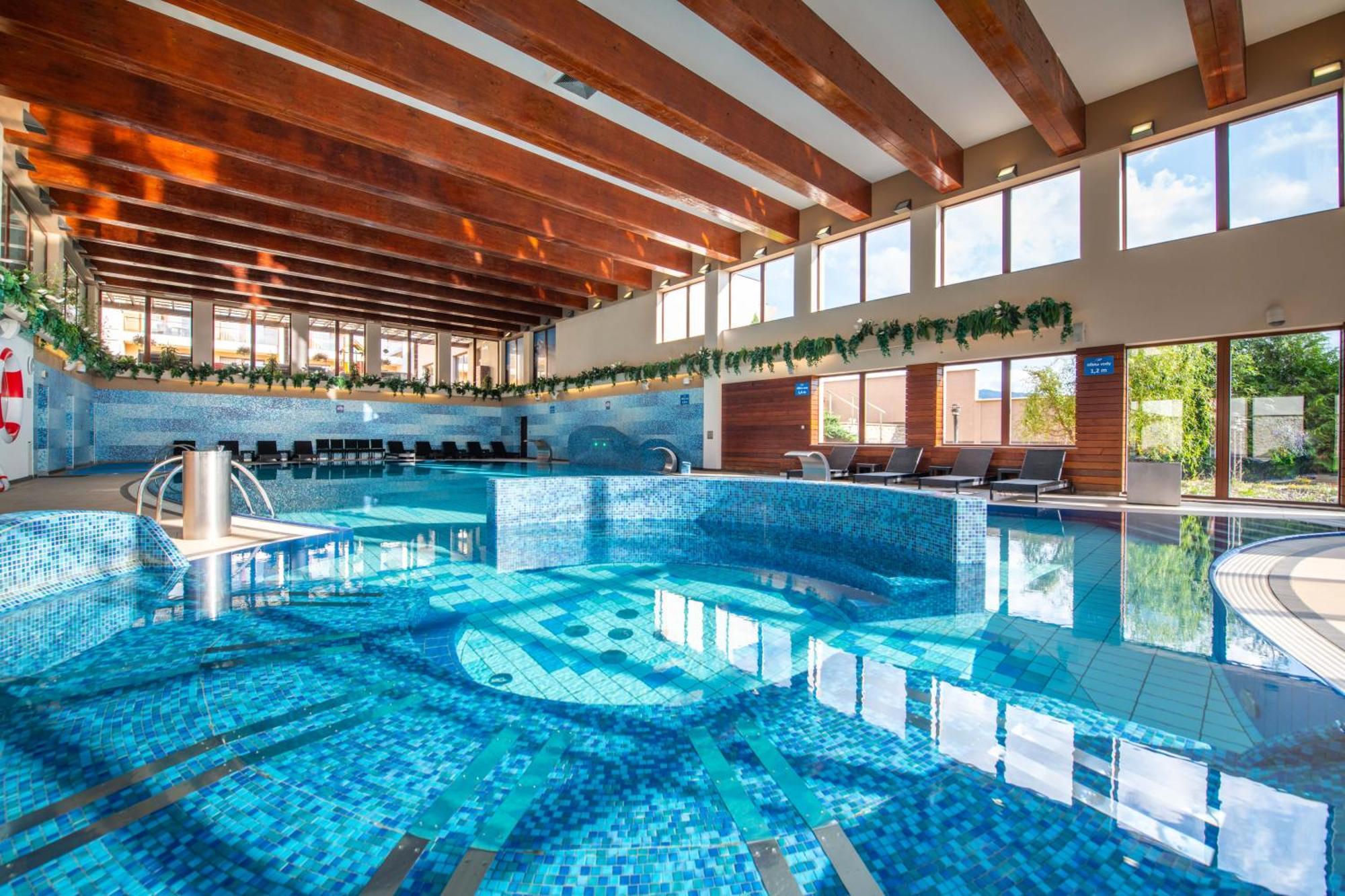Wellness Hotel Diplomat Rajecké Teplice Extérieur photo