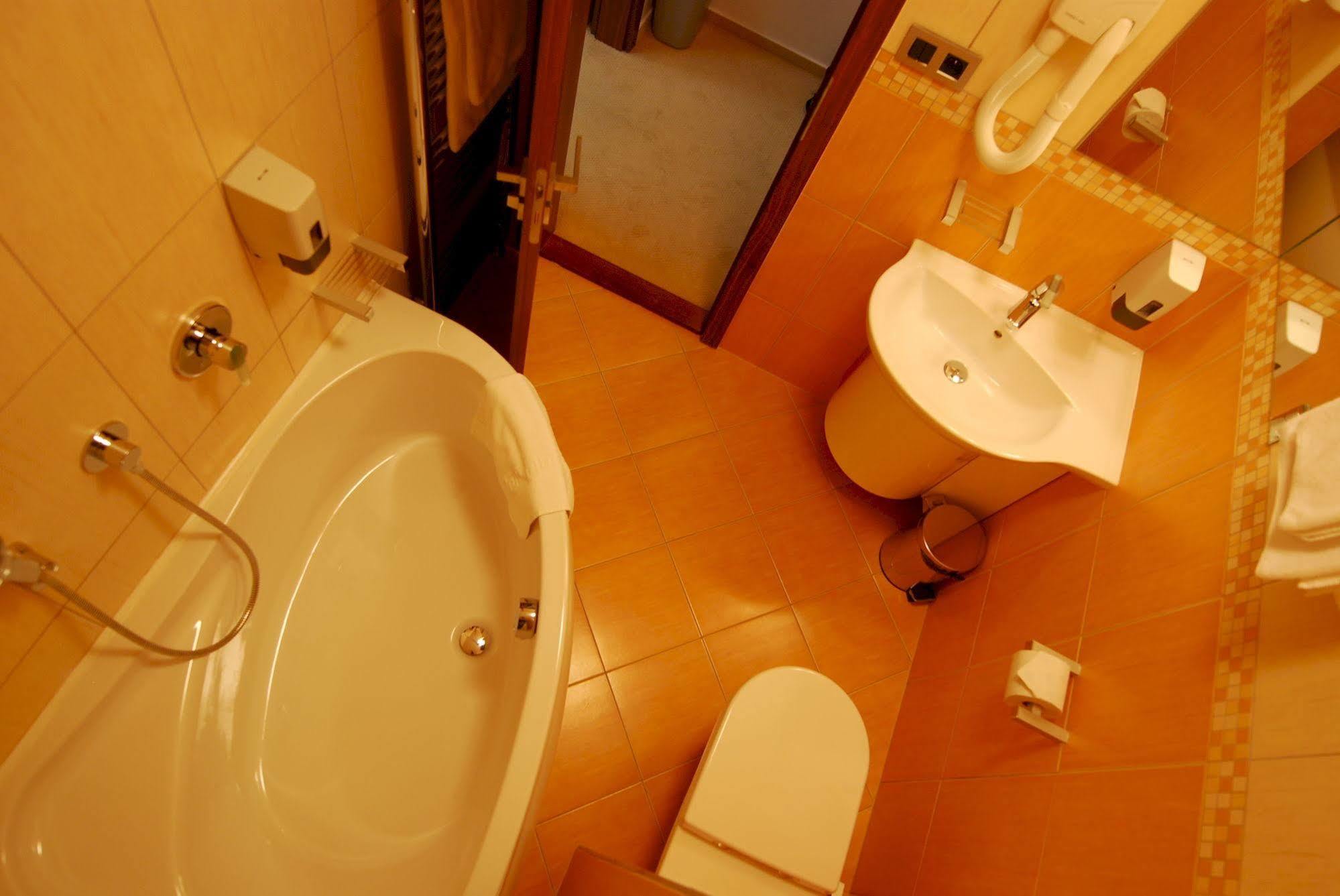 Wellness Hotel Diplomat Rajecké Teplice Extérieur photo