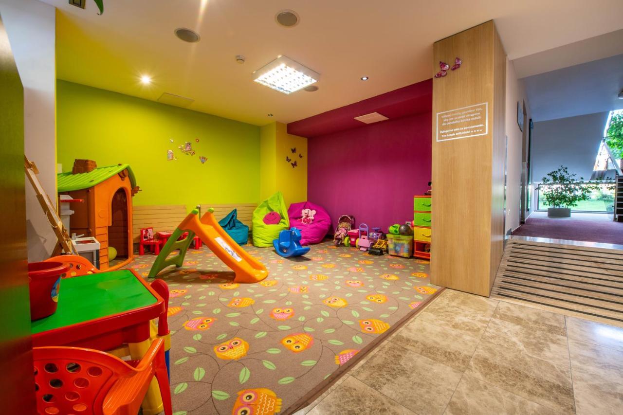Wellness Hotel Diplomat Rajecké Teplice Extérieur photo